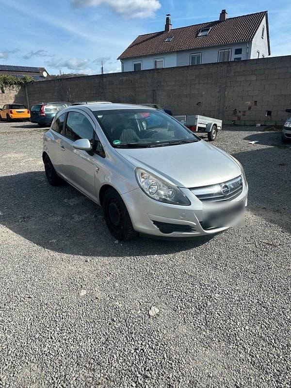 Gebraucht Opel Corsa 90 PS (66 kW) 2010 Silber Kleinwagen