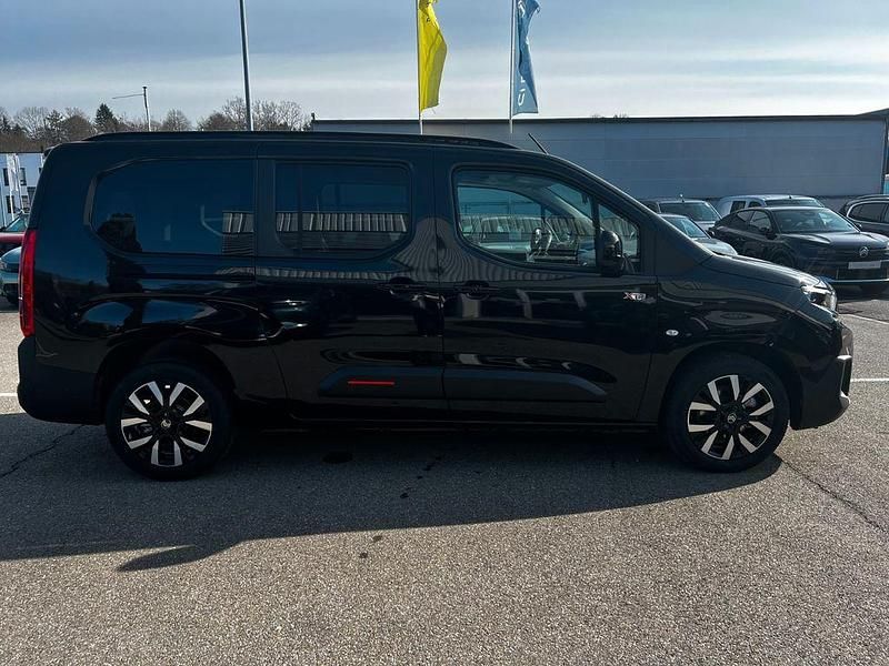 Neu Citroën Berlingo 131 PS (96 kW) 2026 Schwarz Van / Kleinbus