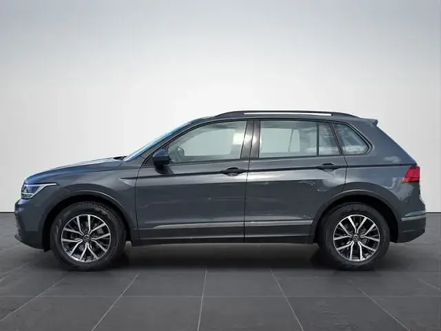 Gebraucht VW Tiguan Life 150 PS (110 kW) 2022 Grau SUV