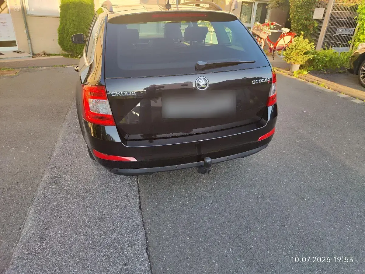 Gebraucht Skoda Octavia Style 110 PS (80 kW) 2015 Schwarz Kombi