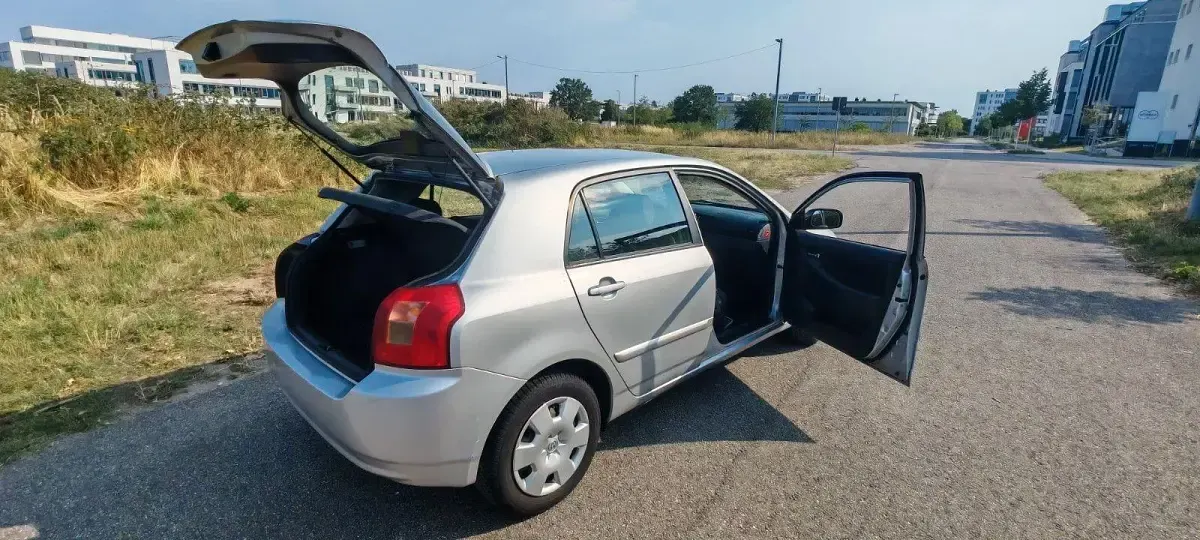 Gebraucht Toyota Corolla 110 PS (80 kW) 2003 Grau Limousine