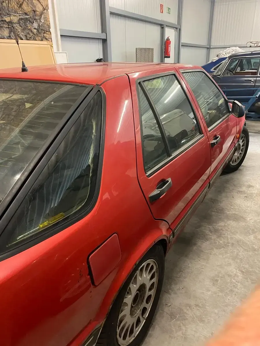 Gebraucht Saab 9000 230 PS (169 kW) 1989 Rot Limousine