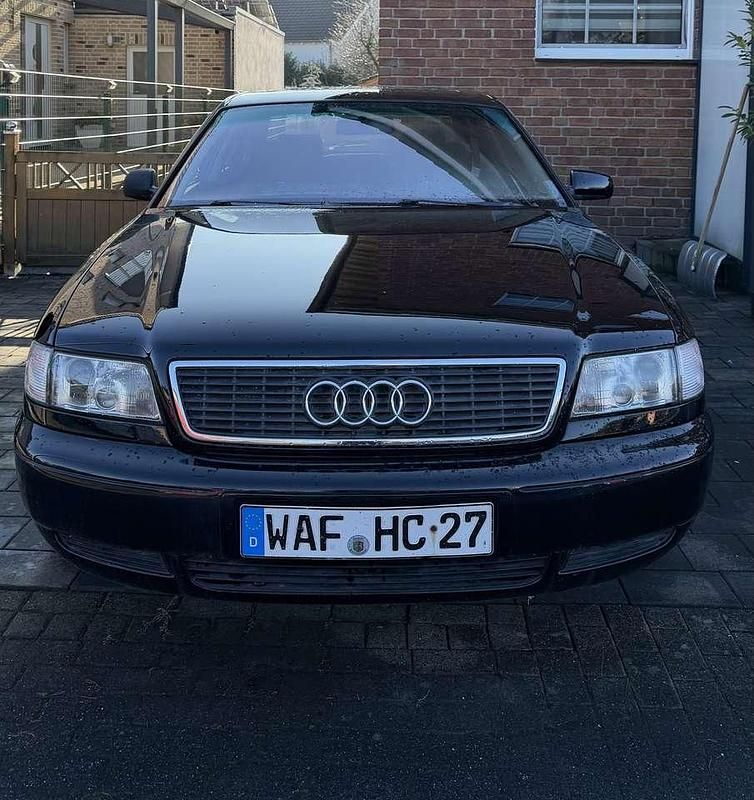Gebraucht Audi A8 174 PS (127 kW) 1994 Schwarz Limousine