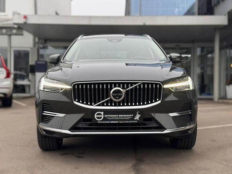 Gebraucht Volvo XC60 Inscription 392 PS (288 kW) 2021 Pinegraumetallic SUV