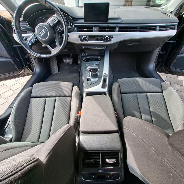 Gebraucht Audi A4 Sport 218 PS (160 kW) 2017 Schwarz Kombi