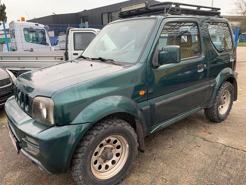 Grün Gebraucht 2007 Suzuki Jimny Ranger SUV | 6.900 € (Fairer Preis) - Bild 1/1