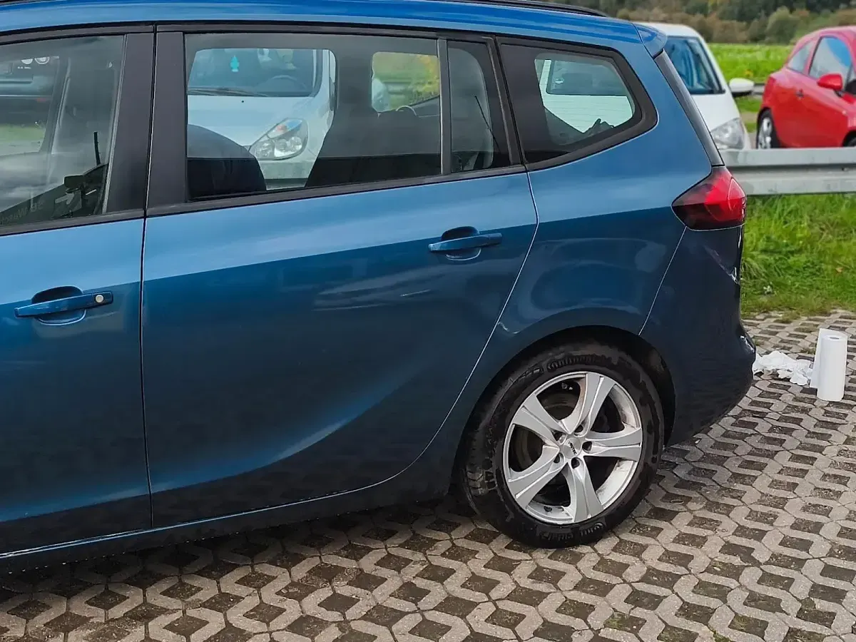Gebraucht Opel Zafira Tourer Active 131 PS (96 kW) 2013 Blau Van / Kleinbus
