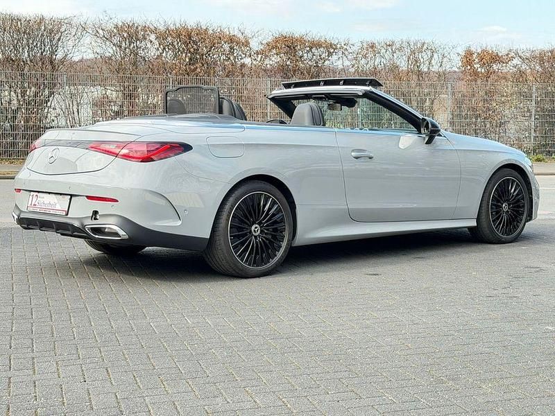 Gebraucht Mercedes CLE220 Advanced Plus 197 PS (144 kW) 2024 Grau Cabrio