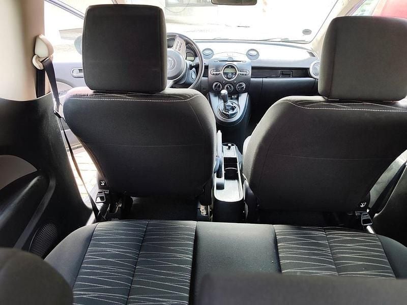 Second-hand Mazda 2 75 CP (55 kW) 2009 Argintiu Hatchback