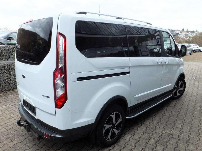 Gebraucht Ford Transit Custom Active 185 PS (136 kW) 2021 Frostweiß Van / Kleinbus
