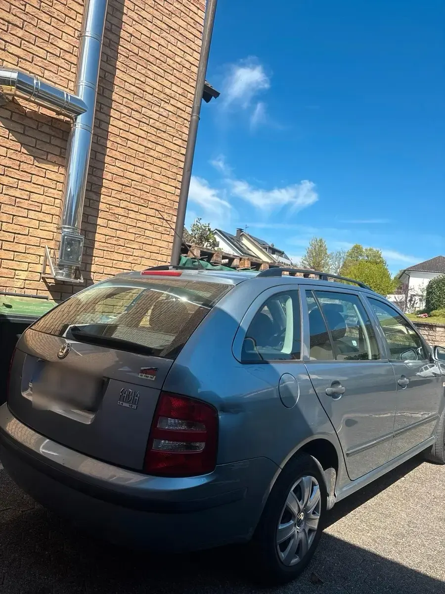 Second-hand Skoda Fabia 75 CP (55 kW) 2004 Gri Hatchback