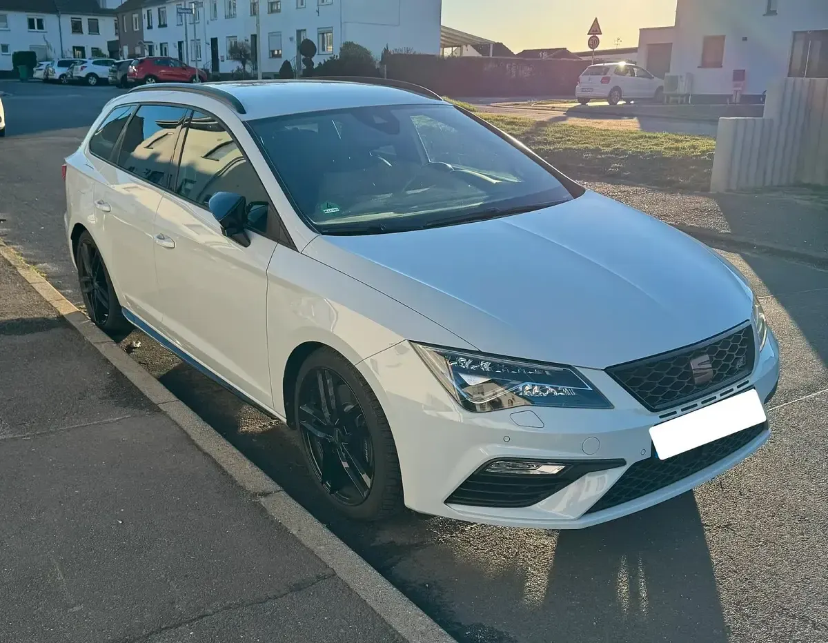 Gebraucht Seat Leon ST 4Drive 300 PS (220 kW) 2020 Weiß Kombi