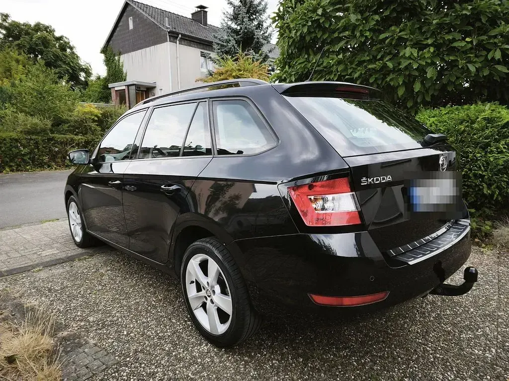 Gebraucht Skoda Fabia Active 95 PS (69 kW) 2019 Schwarz Kleinwagen