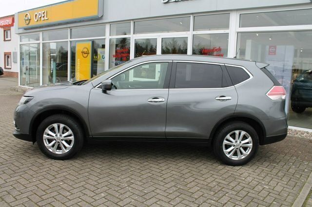 Gebraucht Nissan X-Trail 131 PS (96 kW) 2015 Grau SUV