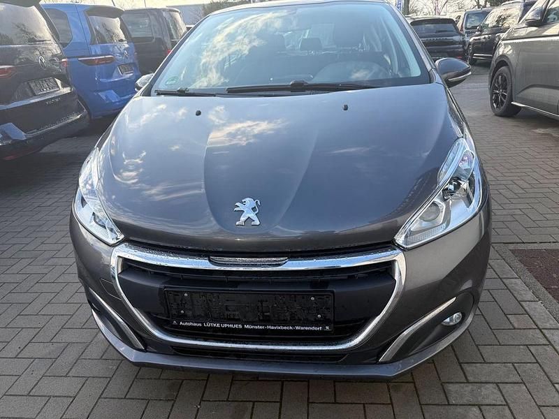 Gebraucht Peugeot 208 Active 82 PS (60 kW) 2018 Gris platinium Kleinwagen