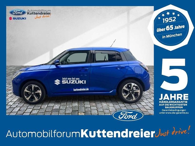 Frontier blue pearl metallic Neu 2025 Suzuki Swift Comfort+ Limousine | 17.490 € - Bild 1/4