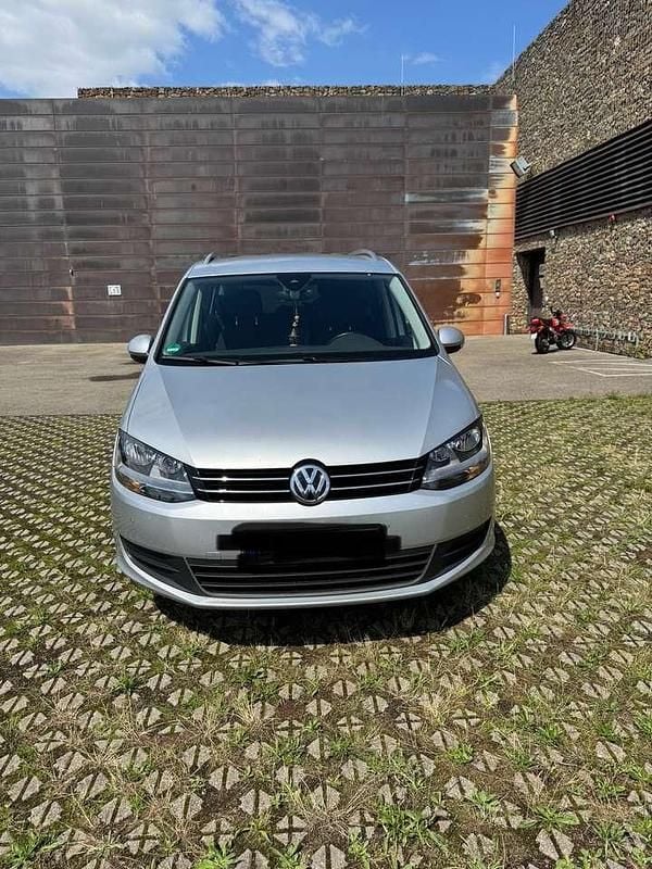Gebraucht VW Sharan United 150 PS (110 kW) 2020 Silber Van / Kleinbus