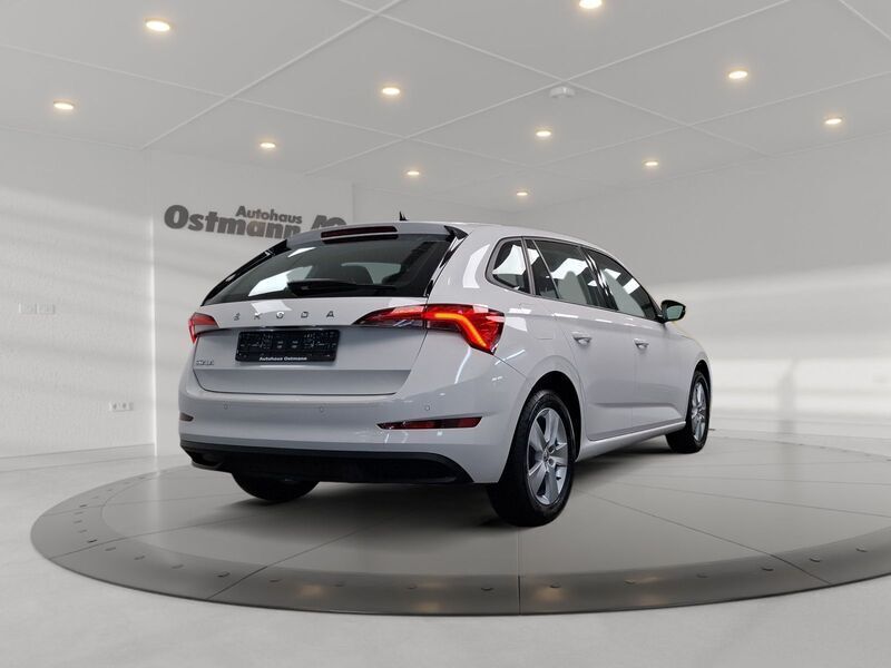 Occasion Skoda Scala Active 95 ch (69 kW) 2022 Blanc Citadine