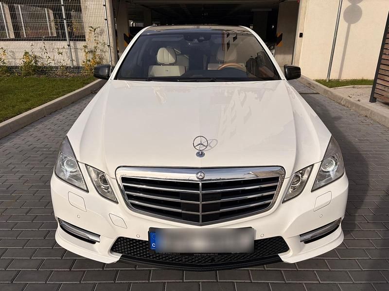Gebraucht Mercedes E350 265 PS (194 kW) 2012 Weiß Limousine