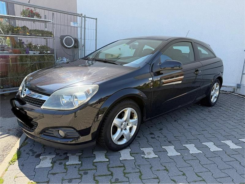 Schwarz Gebraucht 2007 Opel Astra GTC Coupé | 1.090 € (Superpreis) - Bild 1/4