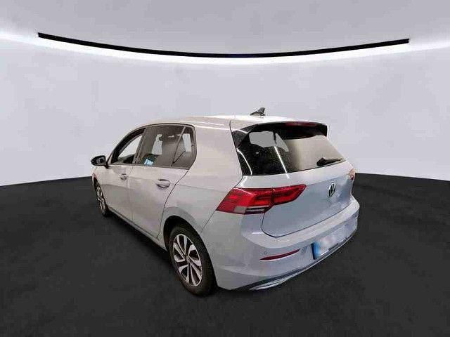 Gebraucht VW Golf VIII Active 150 PS (110 kW) 2023 Grau Limousine