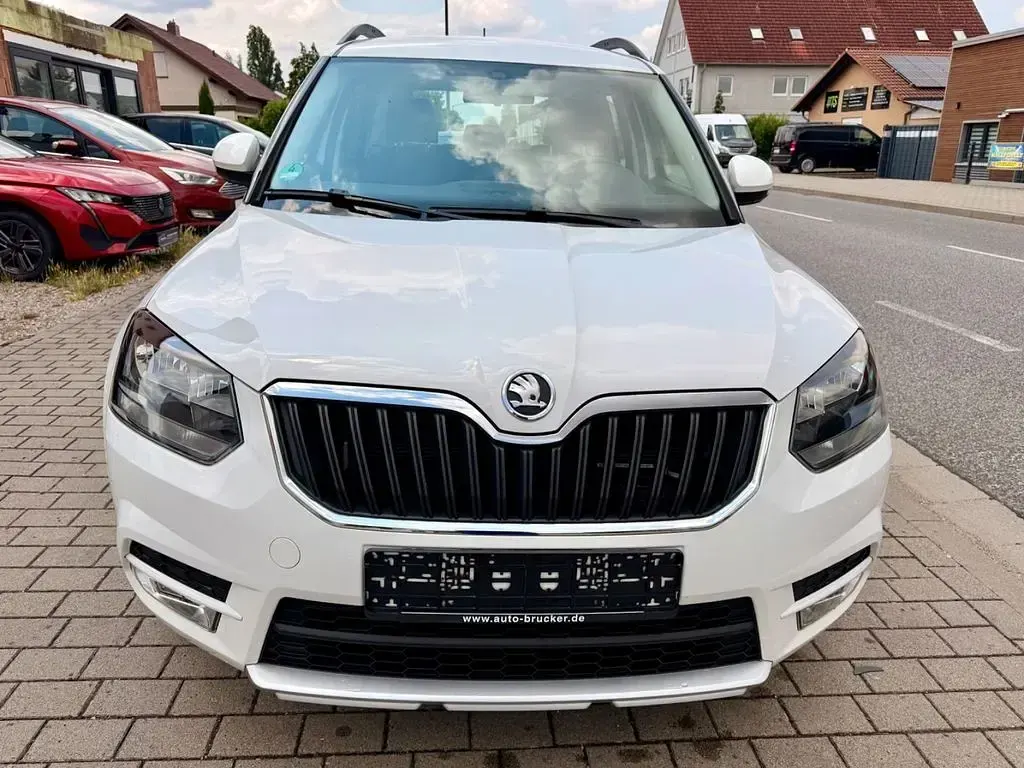 Gebraucht Skoda Yeti Ambition 122 PS (89 kW) 2014 Weiß SUV
