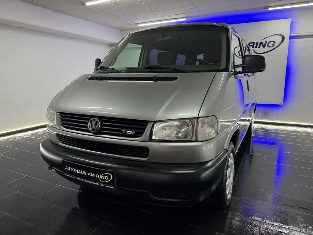 Gebraucht VW Multivan 102 PS (75 kW) 1998 Grau metallic Van / Kleinbus
