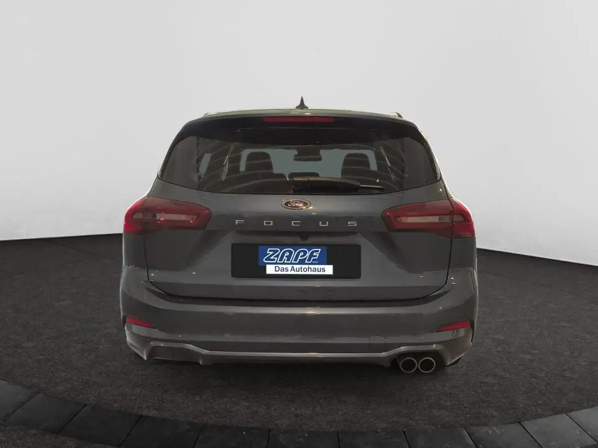 Używany Ford Focus ST-Line X 155 KM (114 kW) 2024 Niebieski Kombi