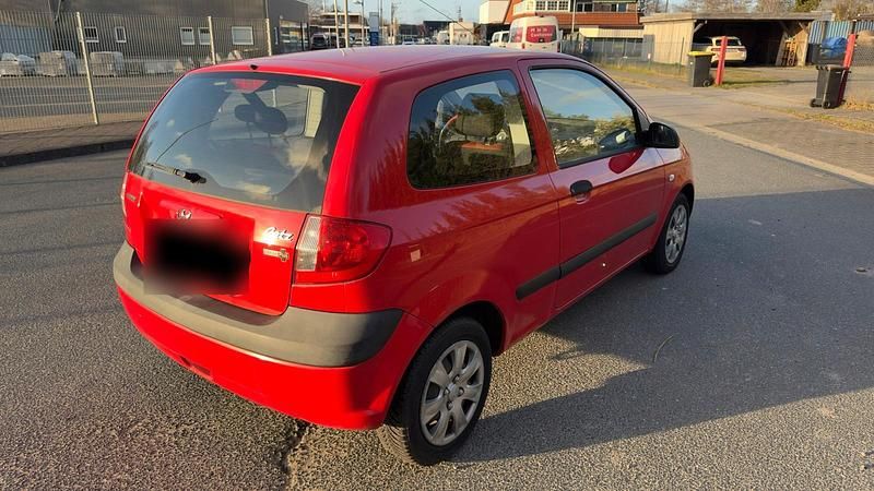 Gebraucht Hyundai Getz 75 PS (55 kW) 2008 Rot Kleinwagen