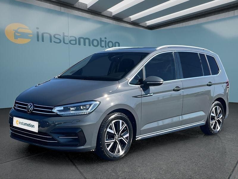 Gebraucht 2024 VW Touran Van / Kleinbus | 38.449 € (Teuer) - Bild 1/4