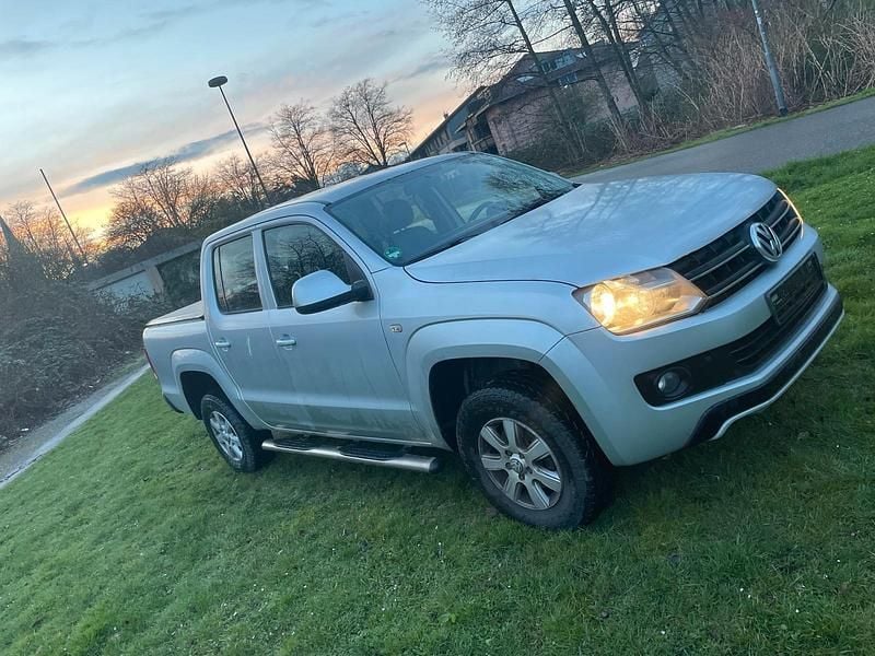 Gebraucht VW Amarok 163 PS (119 kW) 2012 Silber Pickup