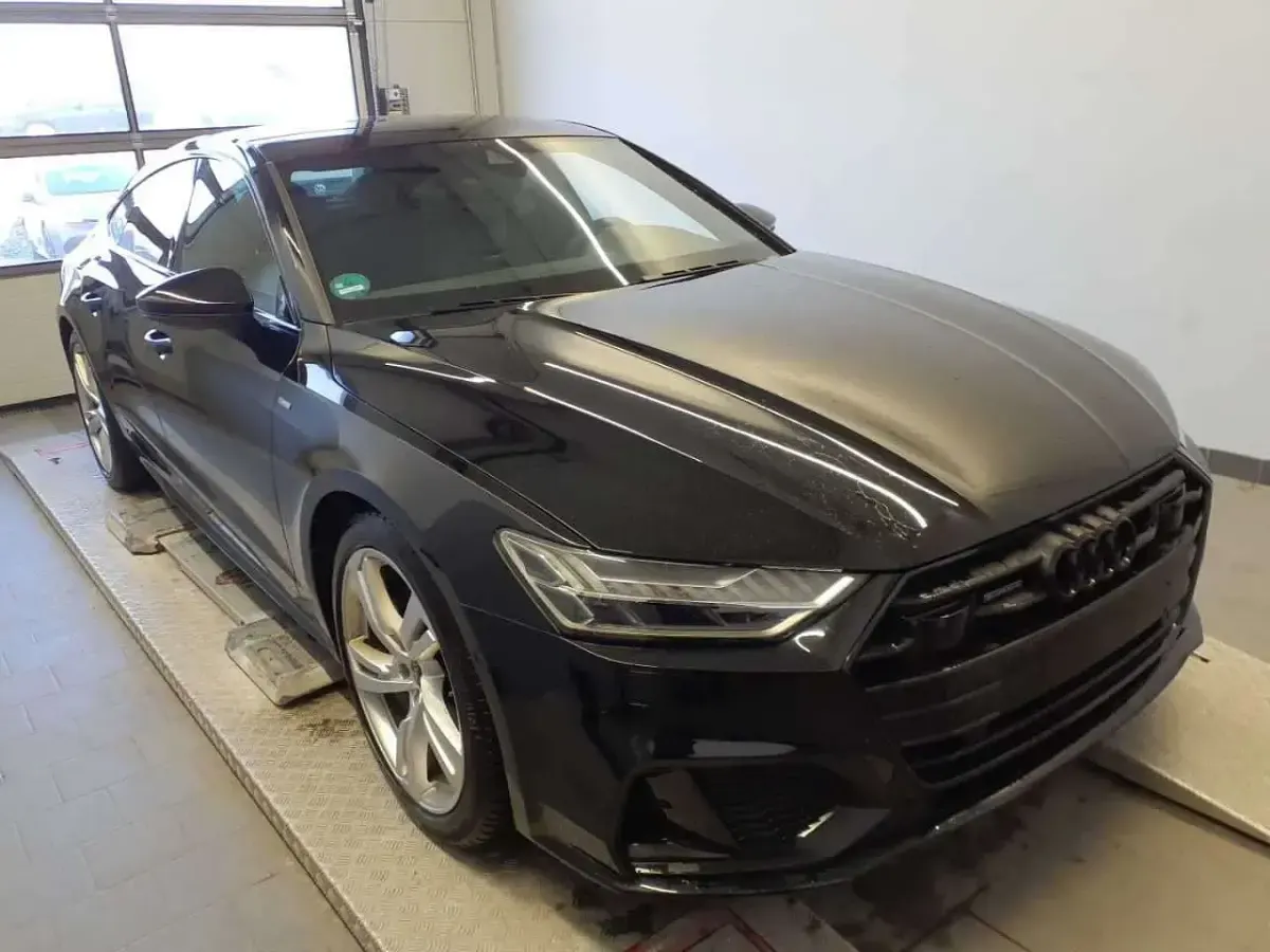 Gebraucht Audi A7 Sportback Ambiente 286 PS (210 kW) 2022 Brillantschwarz Kleinwagen