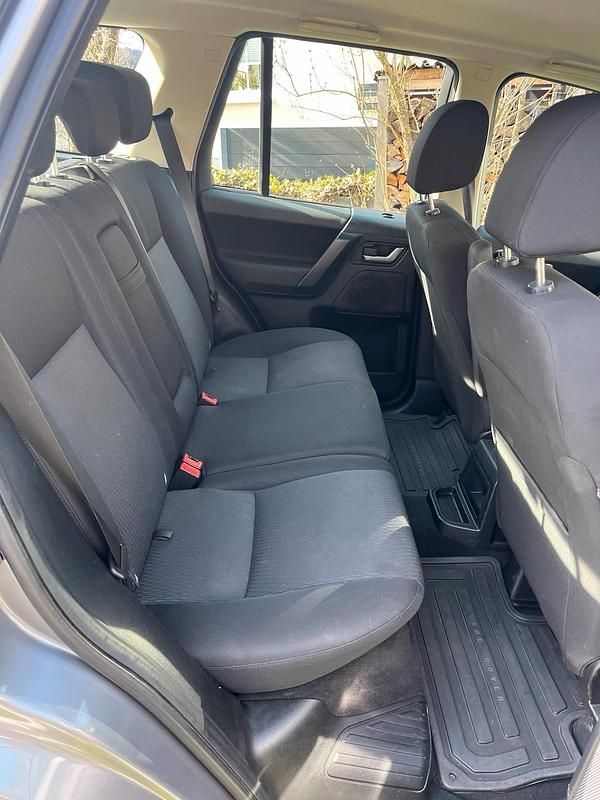 Gebraucht Land Rover Freelander 2 150 PS (110 kW) 2012 Grau SUV