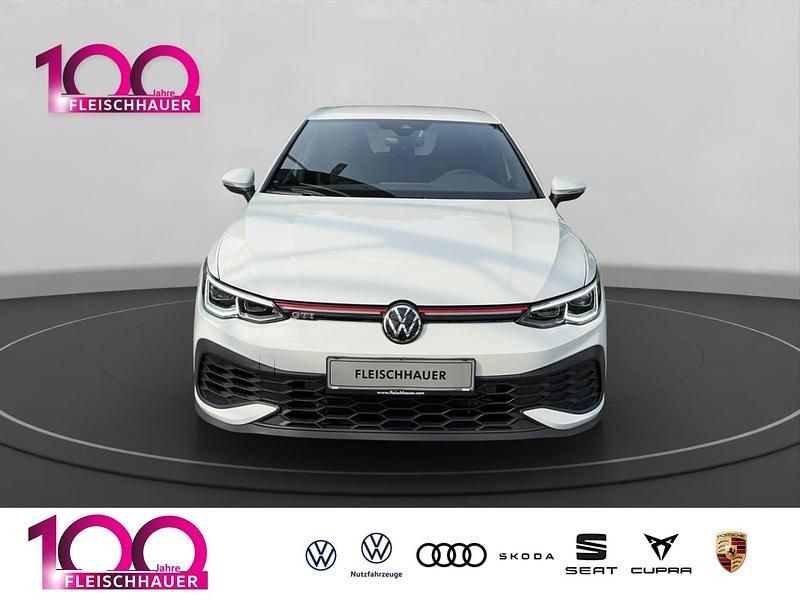 Gebraucht VW Golf VIII GTI 300 PS (220 kW) 2021 Weiss Limousine