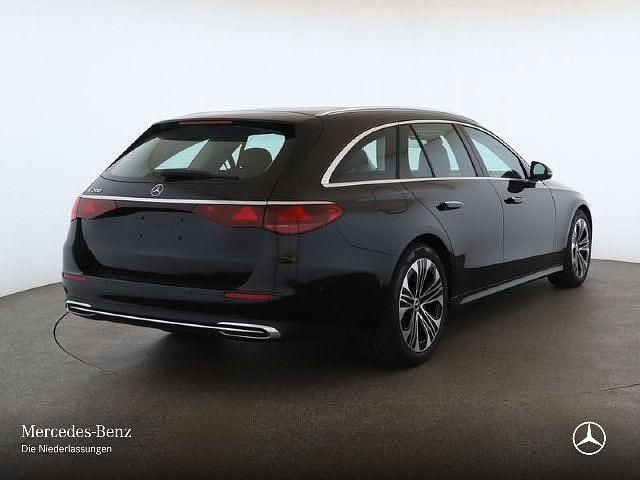 Obsidianschwarz Gebraucht 2024 Mercedes E200 Avantgarde Kombi | 41.990 € (Guter Preis) - Bild 1/4