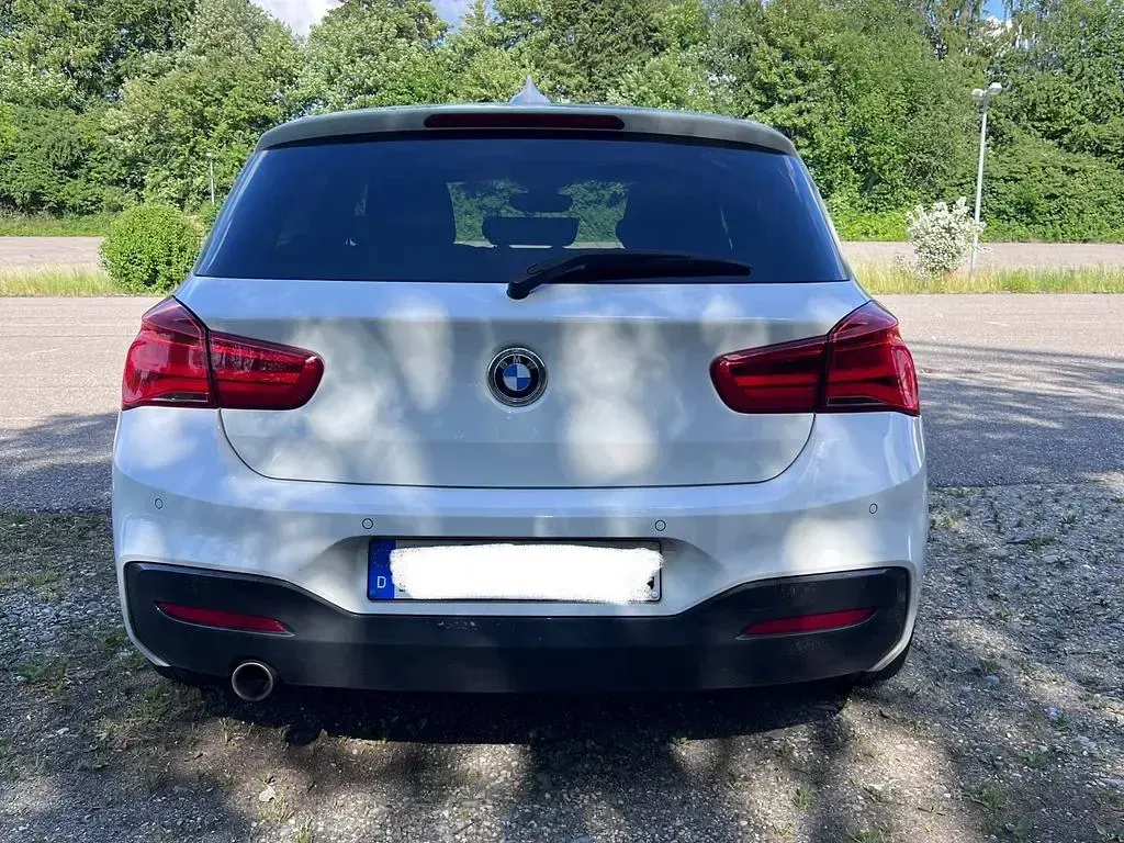 Gebraucht BMW 116 M Sport 116 PS (85 kW) 2018 Weiß Kleinwagen