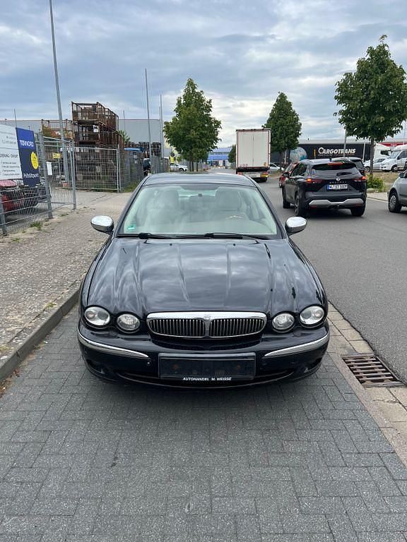 Gebraucht Jaguar X-type Executive 145 PS (106 kW) 2006 Schwarz Limousine