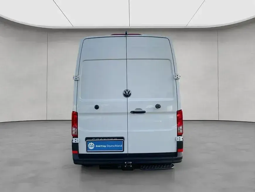 Gebraucht VW Crafter 163 PS (119 kW) 2025 Weiß Van