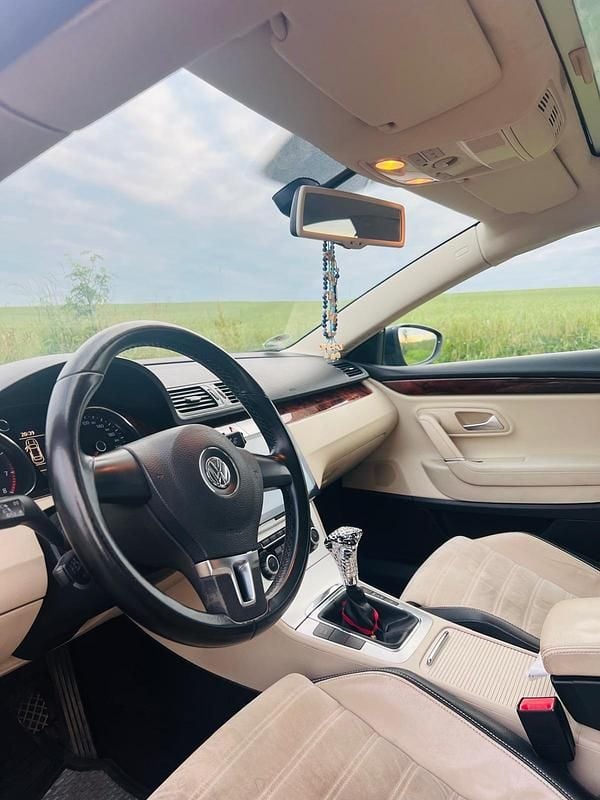 Gebraucht VW Passat 200 PS (147 kW) 2009 Blau Coupé