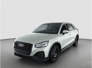 Gebraucht Audi Q2 S-Line 150 PS (110 kW) 2025 Silber (tausilber metallic) SUV