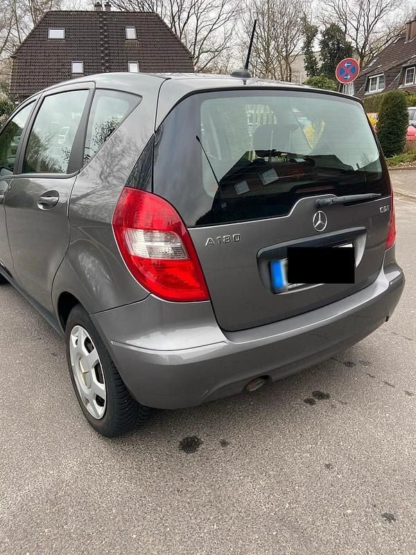 Gebraucht Mercedes A180 109 PS (80 kW) 2008 Grau Kleinwagen