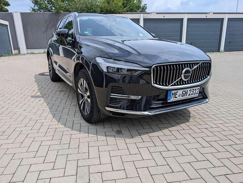 Gebraucht 2024 Volvo XC60 Core SUV | 48.500 € (Fairer Preis) - Bild 1/4