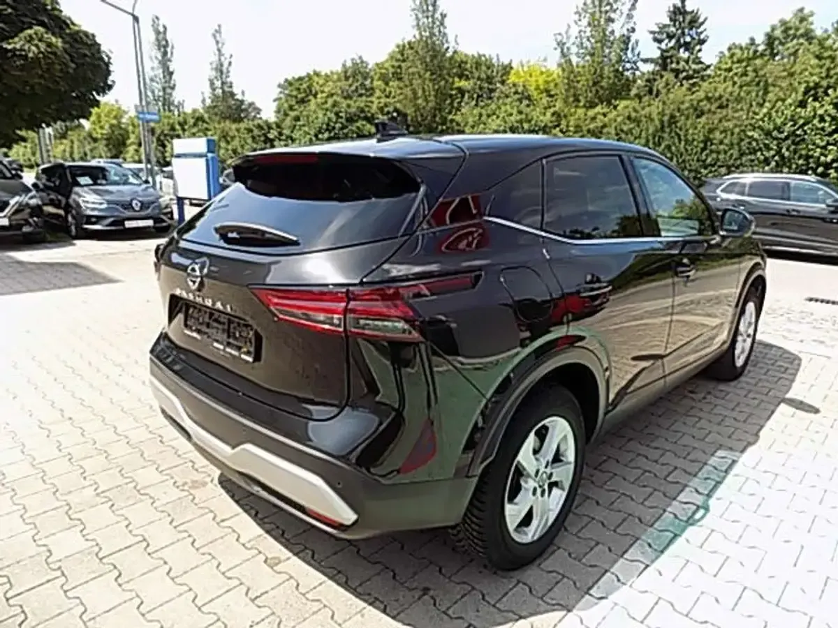Gebraucht Nissan Qashqai Tekna 158 PS (116 kW) 2021 Schwarz SUV