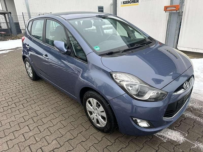 Gebraucht Hyundai ix20 90 PS (66 kW) 2012 Other Kleinwagen
