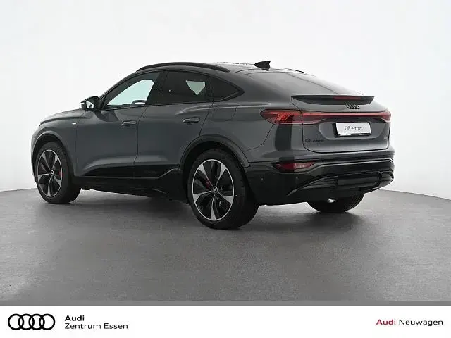 Gebraucht Audi Q6 Sportback e-tron S-Line 314 kW (428 PS) 2026 Grau SUV