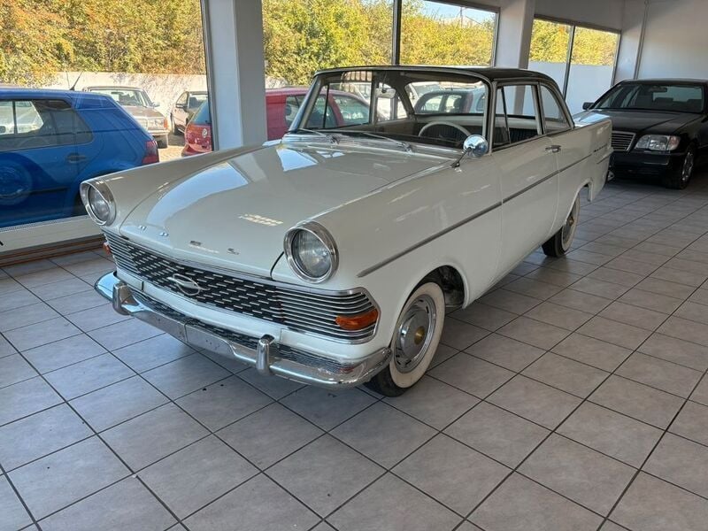 Weiß Gebraucht 1962 Opel Rekord Coupé | 15.990 € - Bild 1/4
