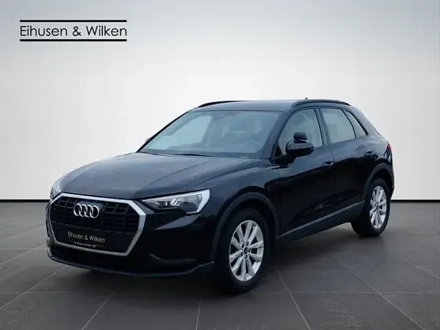 Gebraucht Audi Q3 Sport 150 PS (110 kW) 2022 Schwarz SUV