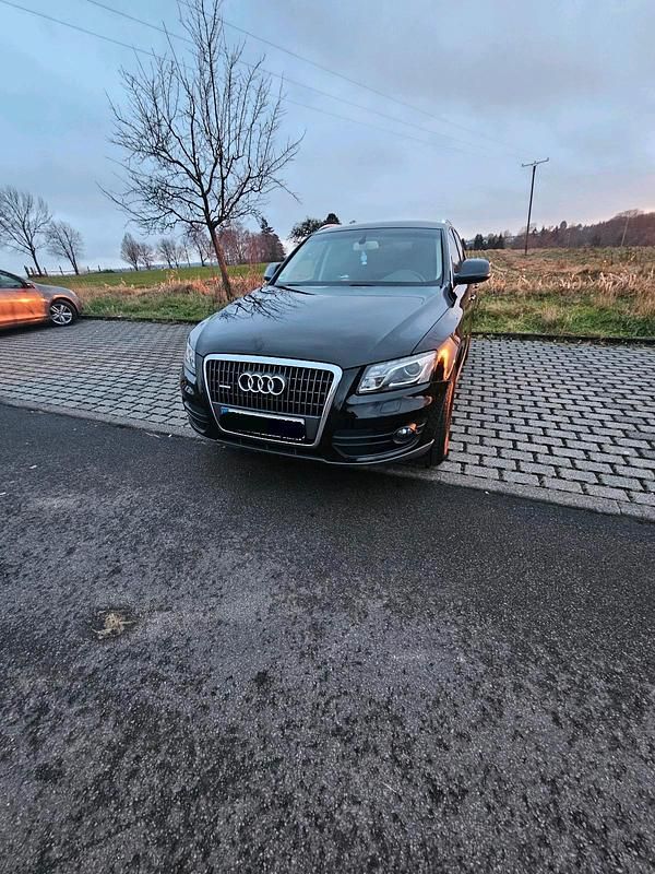 Gebraucht Audi Q5 170 PS (125 kW) 2011 Schwarz SUV
