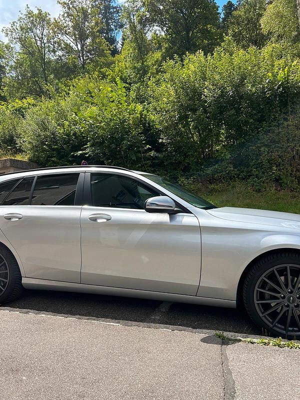 Gebraucht Mercedes C220 170 PS (125 kW) 2016 Silber Kombi