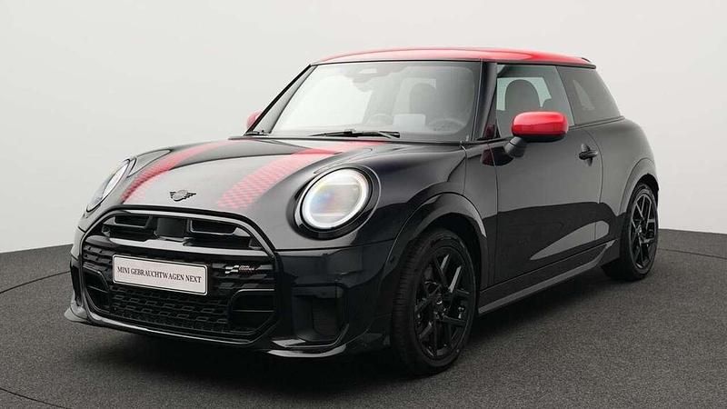 Schwarz Gebraucht 2024 Mini John Cooper Works Kleinwagen | 30.301 € (Superpreis) - Bild 1/4